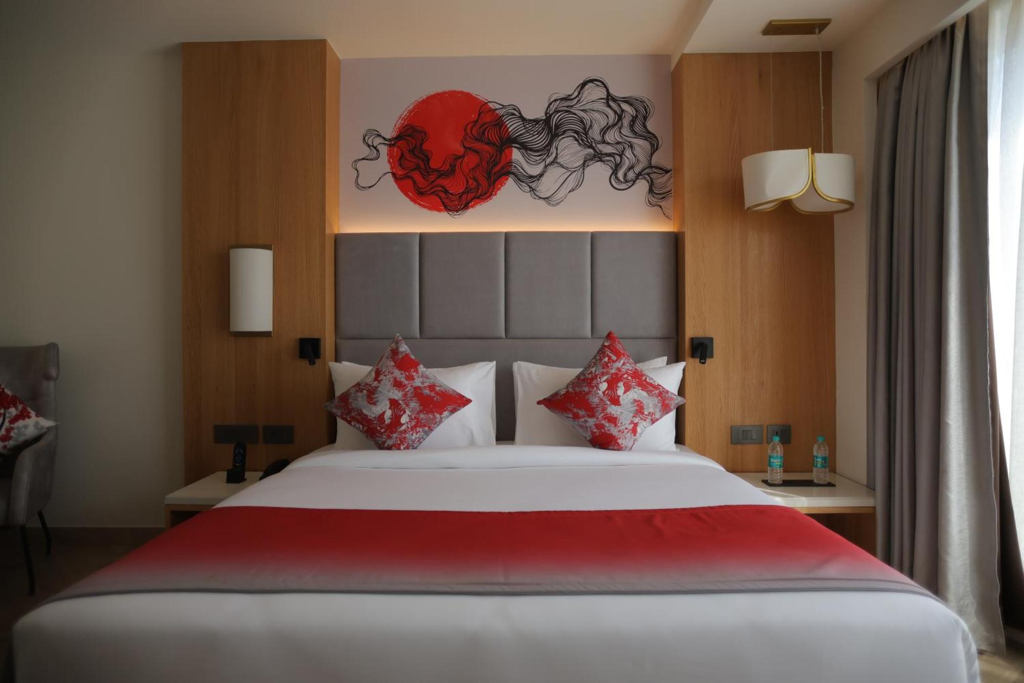 Ramada By Wyndham Gorakhpur Gorakhnath Mandir Road Hotel ภายนอก รูปภาพ