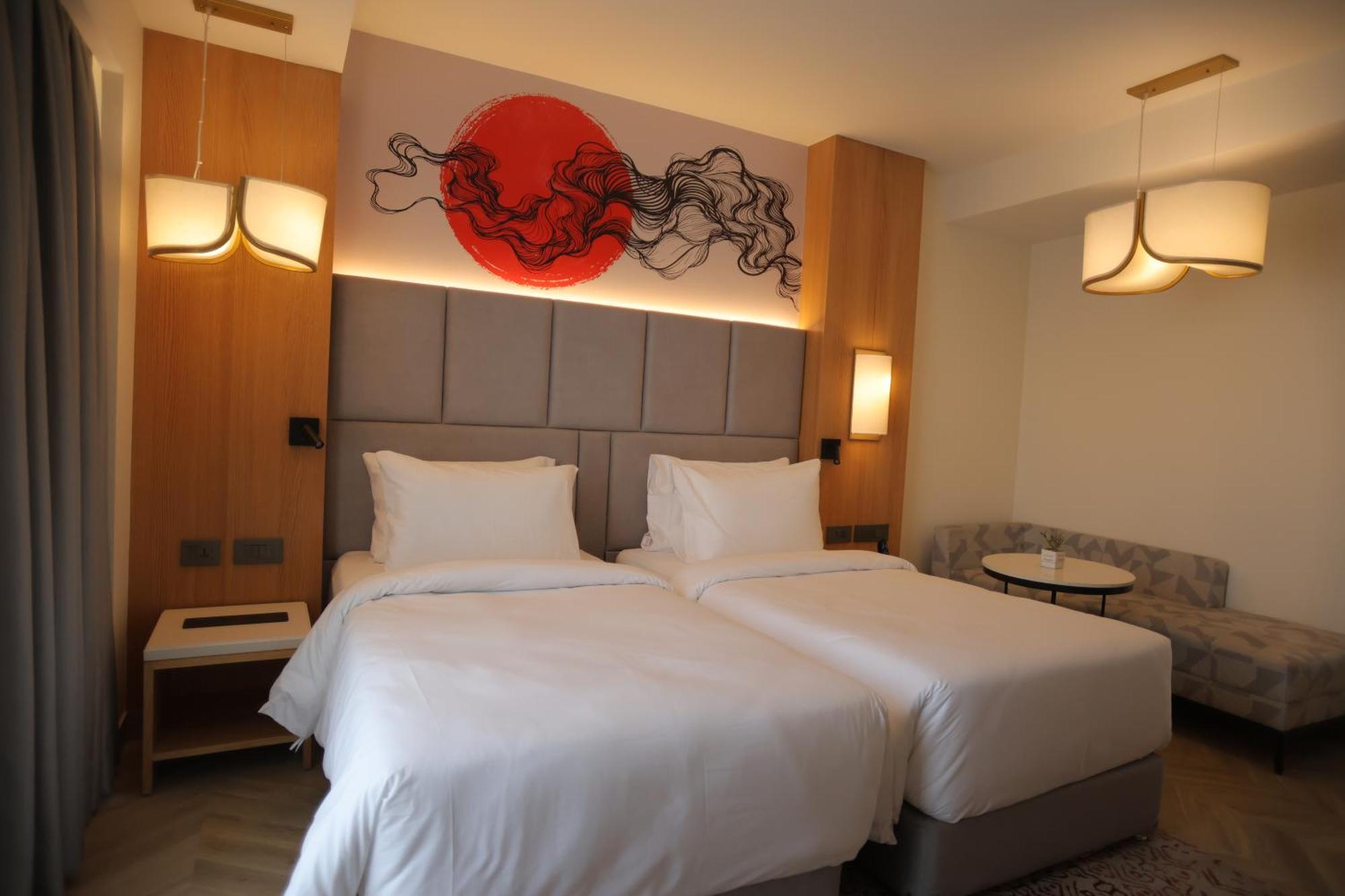 Ramada By Wyndham Gorakhpur Gorakhnath Mandir Road Hotel ภายนอก รูปภาพ